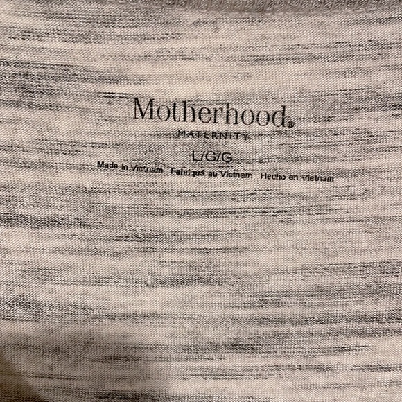Motherhood Maternity Shirt - Picture 3 of 4